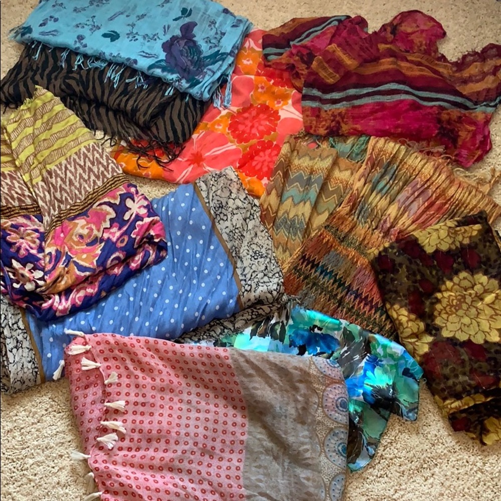 Loft Scarves-Bundle! - image 1